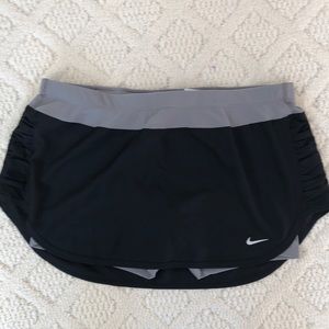Nike dri-fit RRunning skort, size M